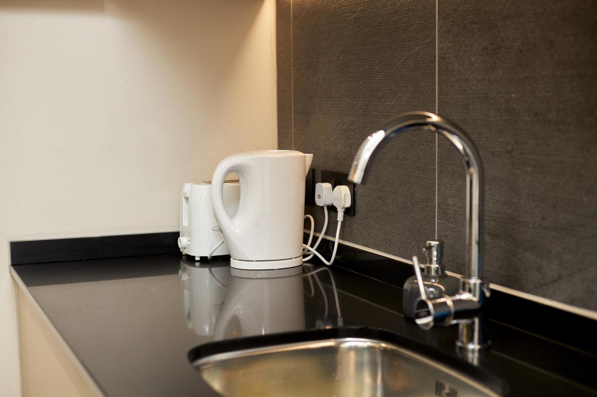 Central Manchester Luxury 2 Bed Apartment With Balcony 外观 照片